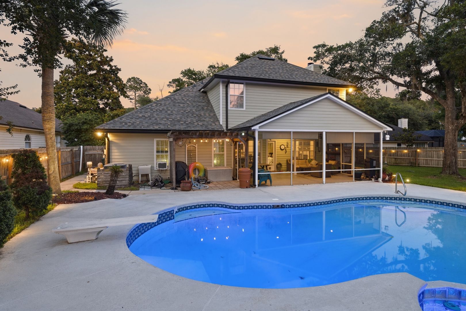 Jacksonville House: 9370 Jaybird Circle E. (TP) Elmir Slavic