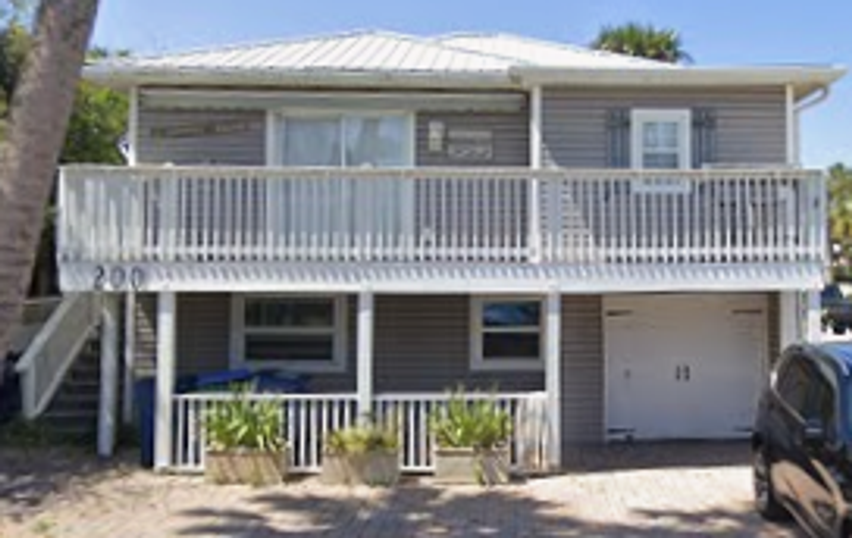 Neptune Beach Condo: 200 Walnut Street #1