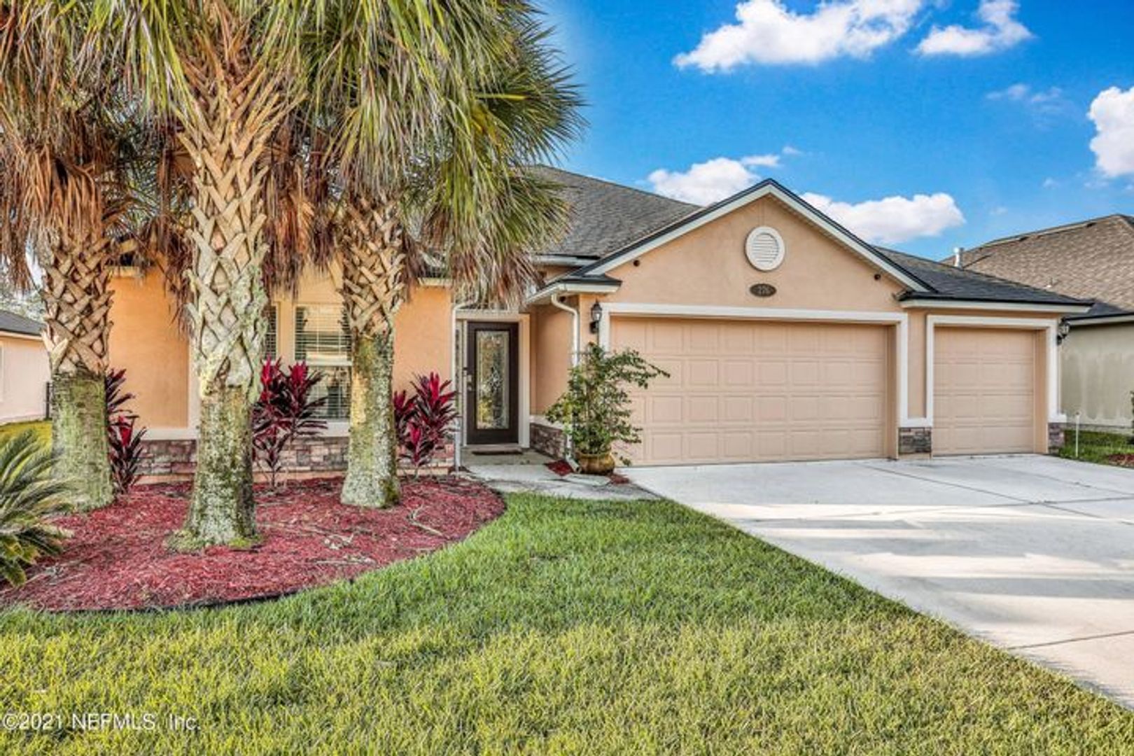 Fruit Cove House: 276 West Adelaide Drive