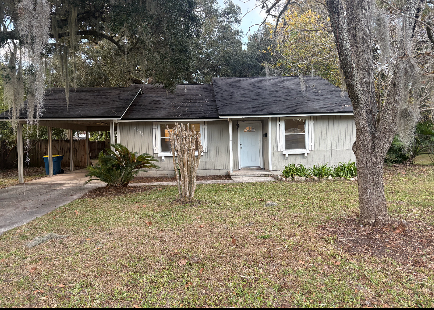 Jacksonville House: 6835 Gaillardia Rd. S.