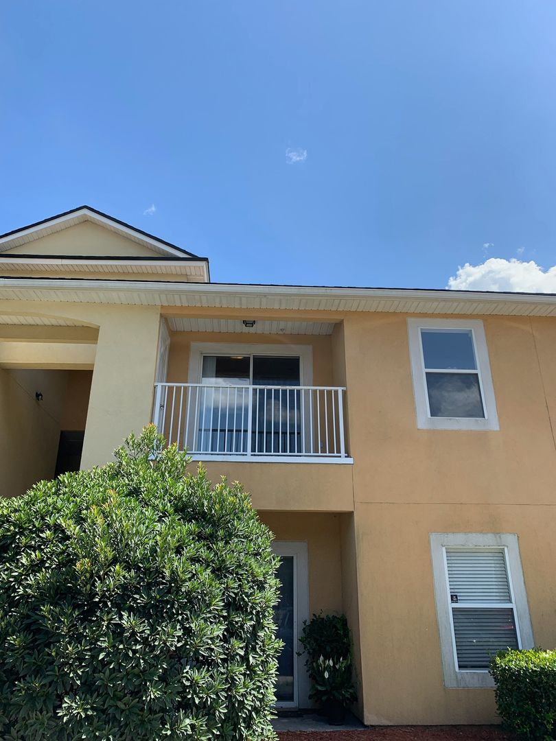 Jacksonville Apartment: 6880 SKAFF Avenue