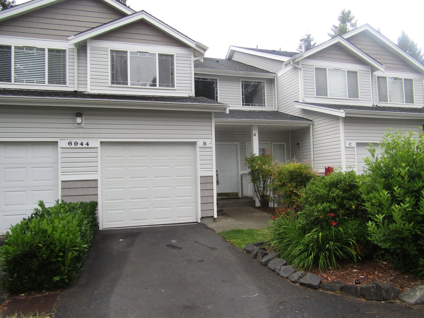 Olympia Townhome: 6944 47th Ln SE #3B