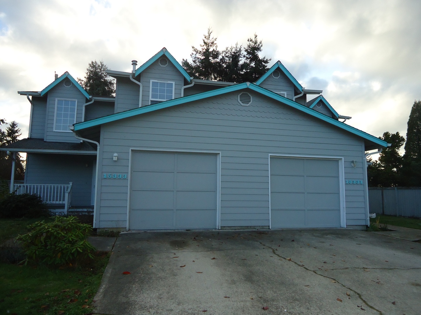 Yelm Apartment: 15333 - 15331 Berry Valley Rd SE
