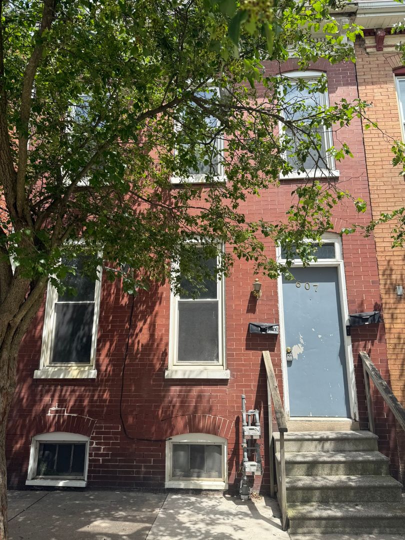 York Apartment: 607 Chestnut Street