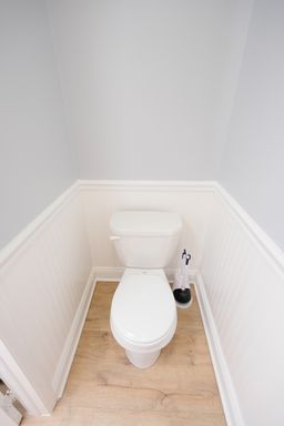 Listing photo thumbnail