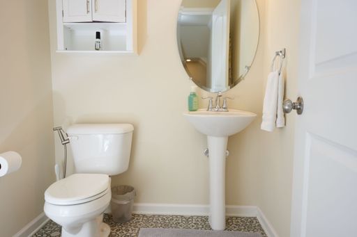 Listing photo thumbnail
