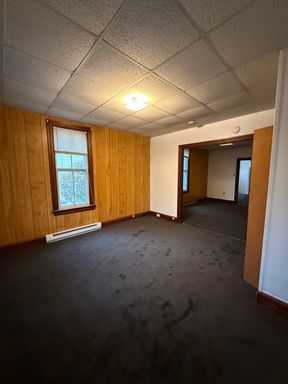 Listing photo thumbnail