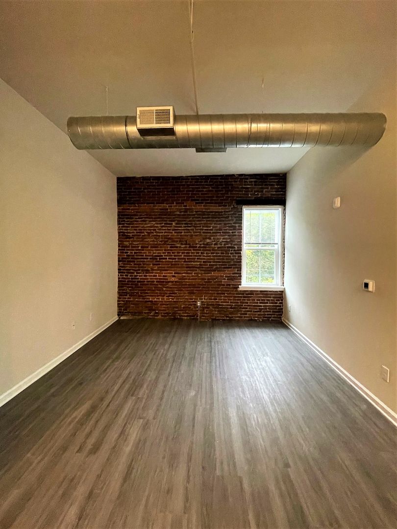Salunga-Landisville Apartment: 191 Broad Street