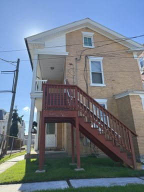 25 E High St 1/2, Elizabethtown, PA 17022