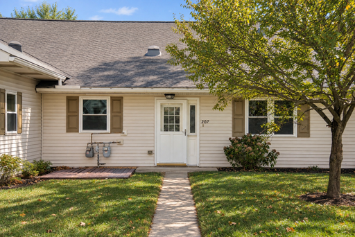 207 W Maple St, Palmyra, PA 17078