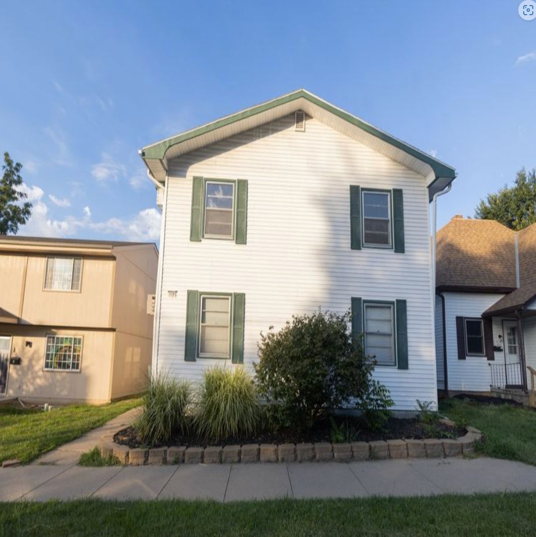 Council Bluffs Apartment: 119 S. 1st Street