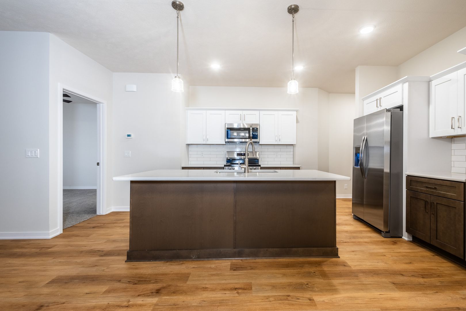 Papillion House: 12354 Edgewater Drive