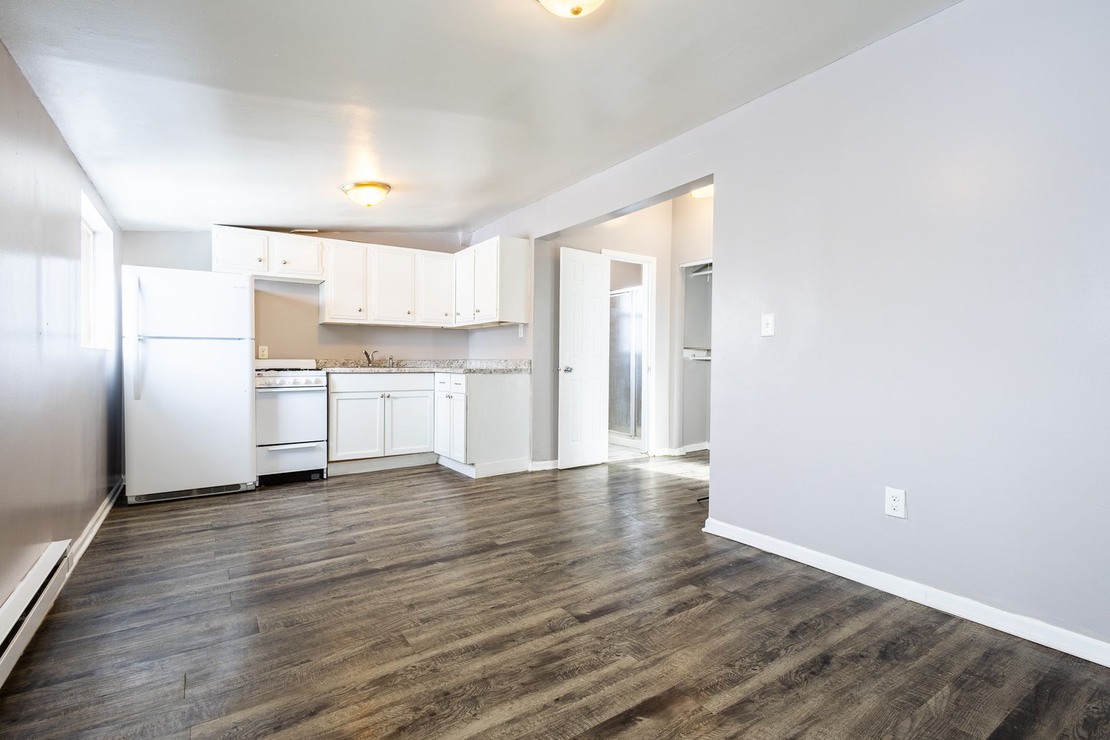 Omaha Apartment: 814 S 27th Street