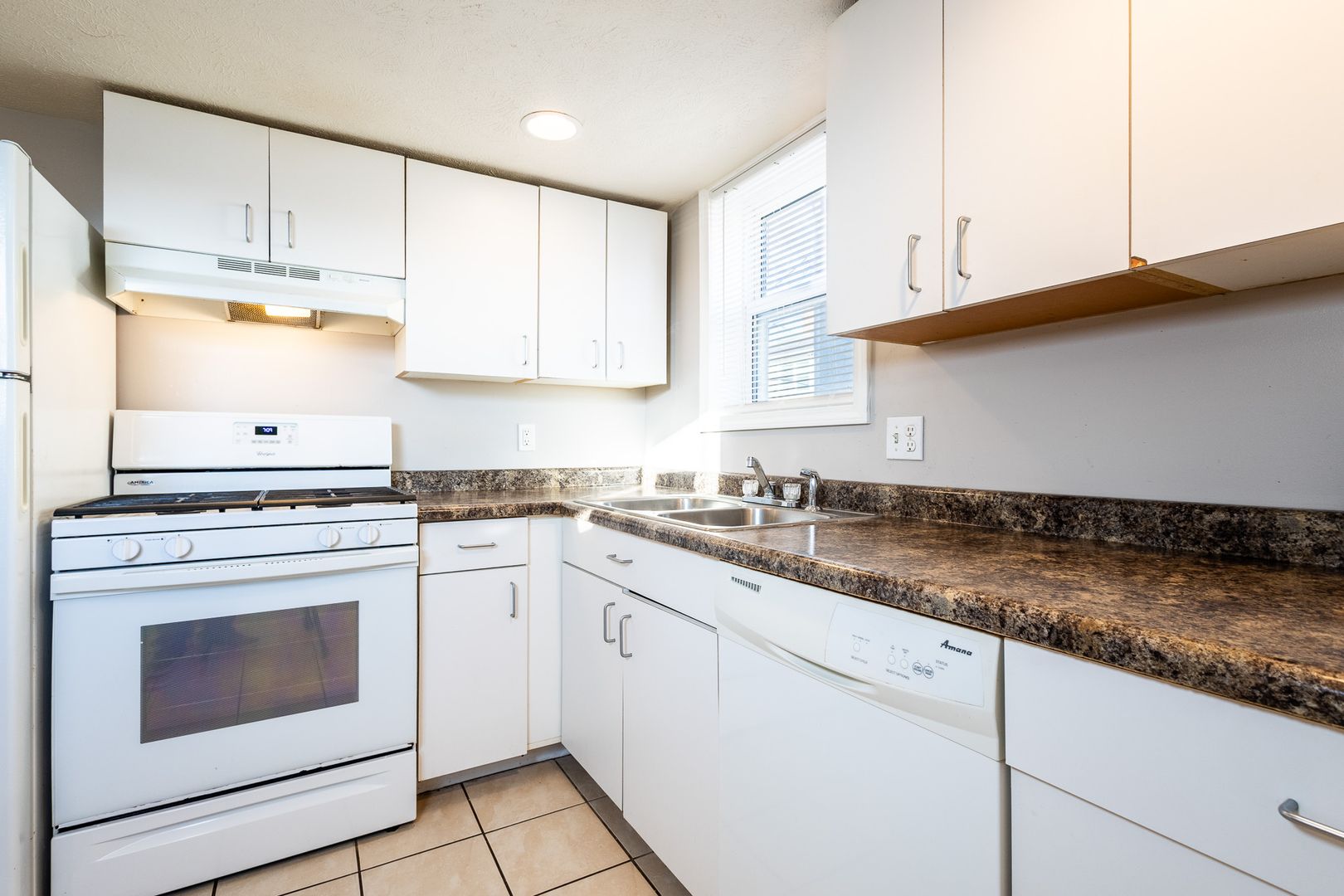 Omaha Apartment: 640 N 46th Street