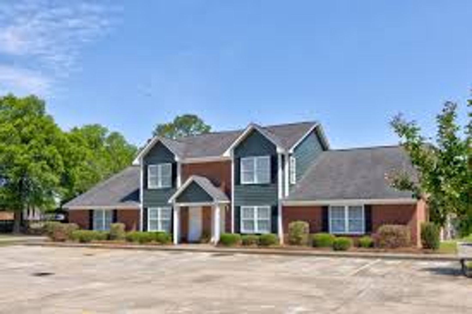 Albany Apartment: 2500 Barnesdale Way