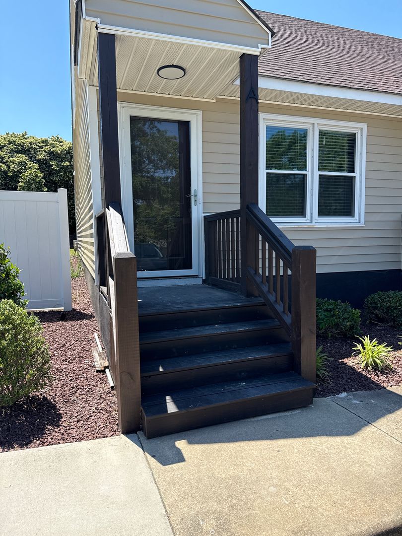 Wilson Apartment: 1503 Tilghman Road North