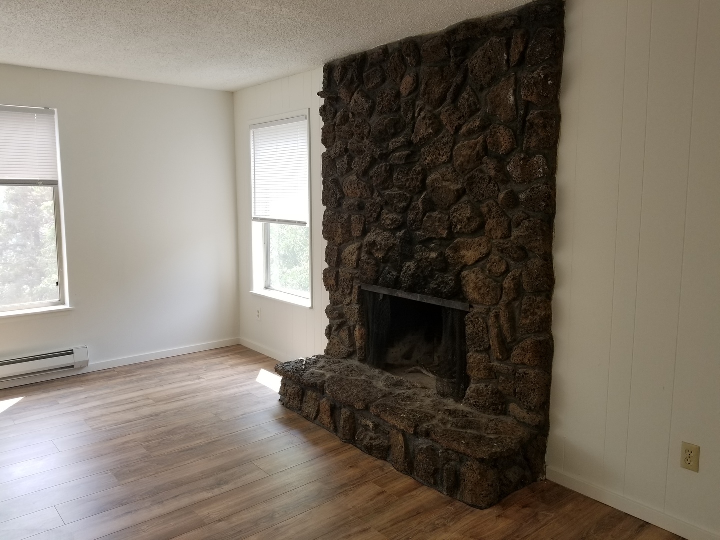 Bend Apartment: 1544 NW Juniper