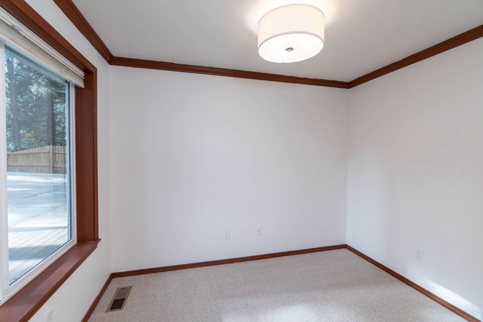 Bend House: 18866 Shoshone