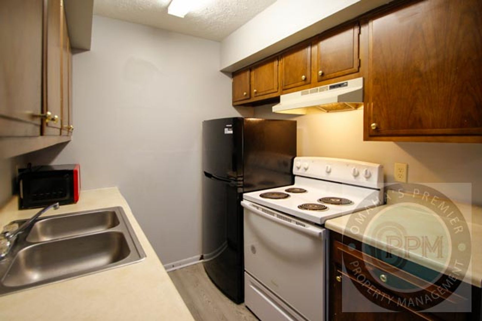 Omaha Apartment: 2333 Benson Gardens Bd