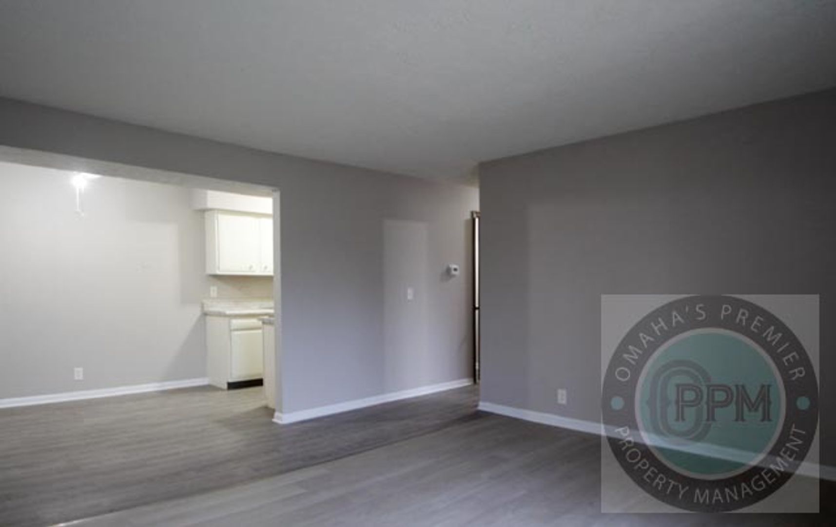 Omaha Apartment: 2333 Benson Gardens Bd