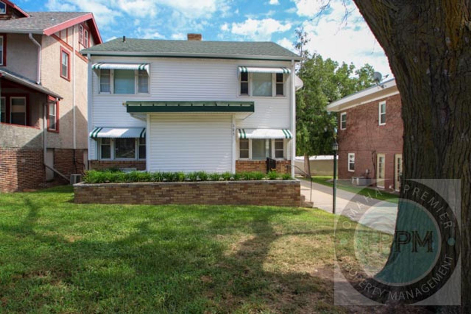 Omaha Apartment: 125 N 38 St