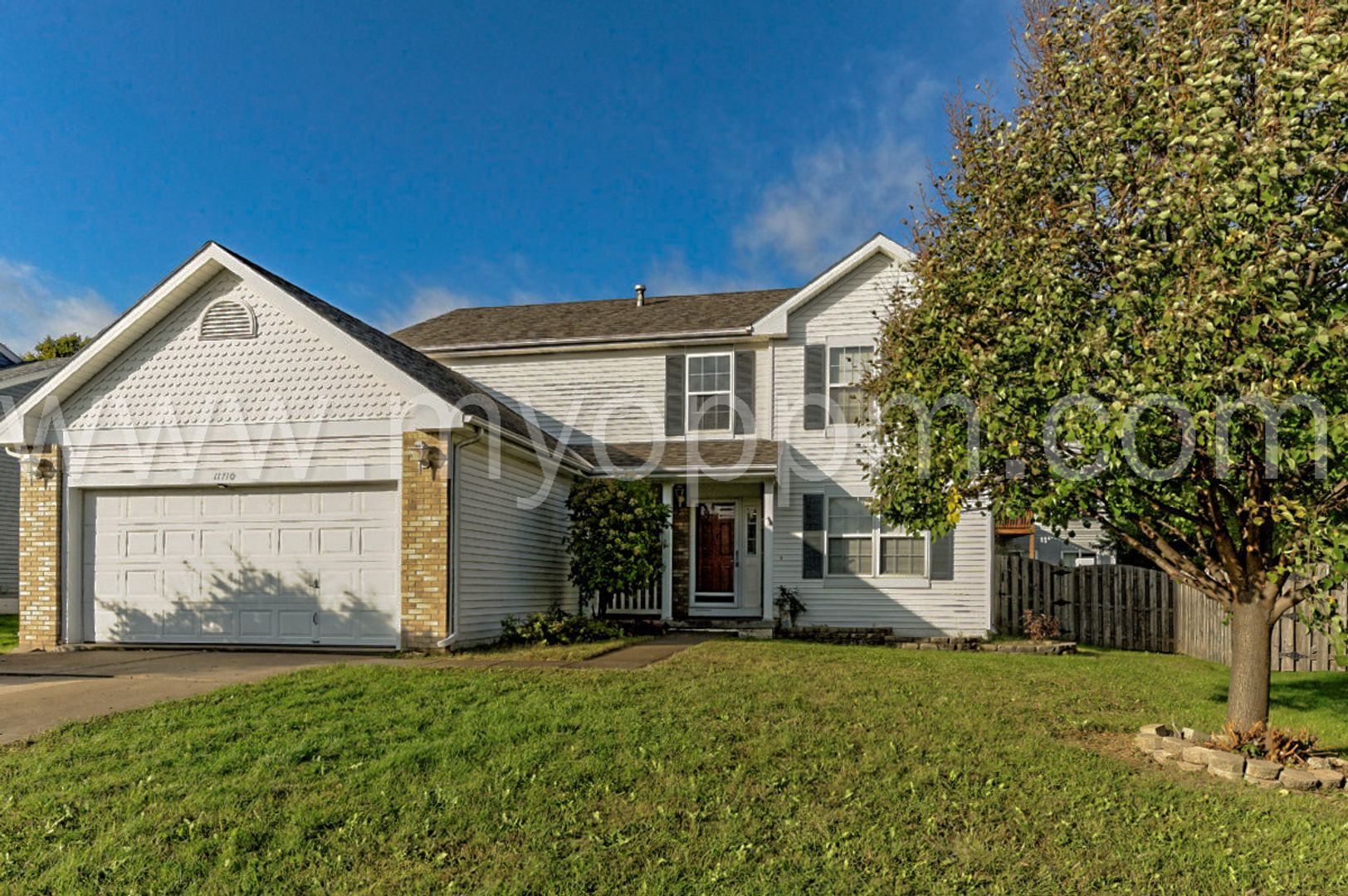 Bellevue House: 11710 S 27th St