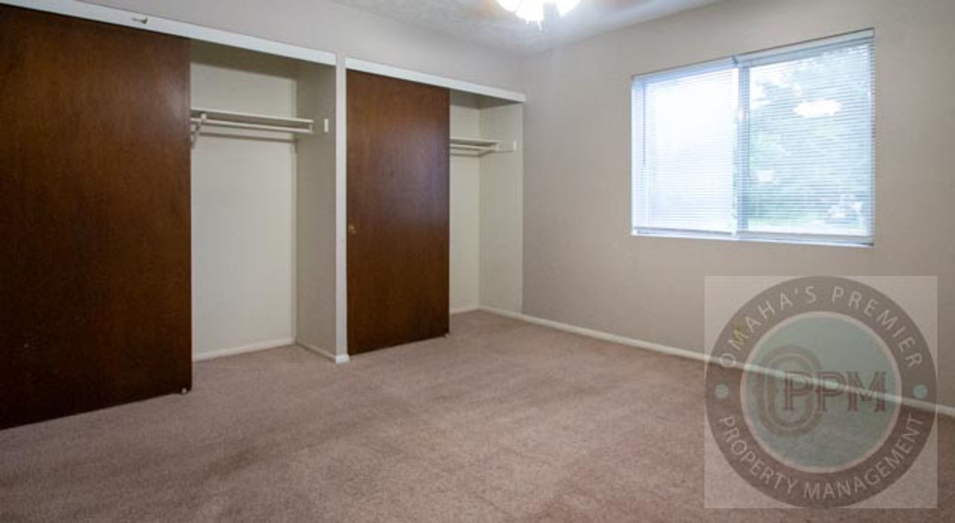 Bellevue Apartment: 818 Lincoln Rd