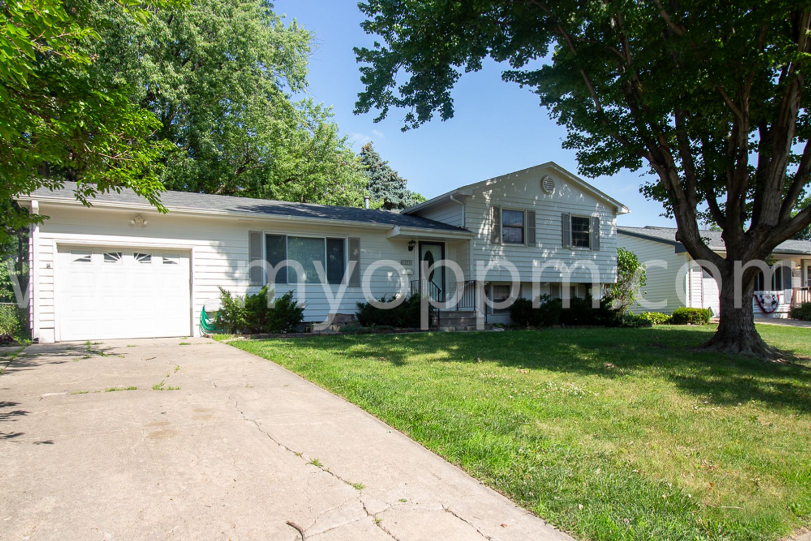 Omaha House: 12642 Westwood Lane