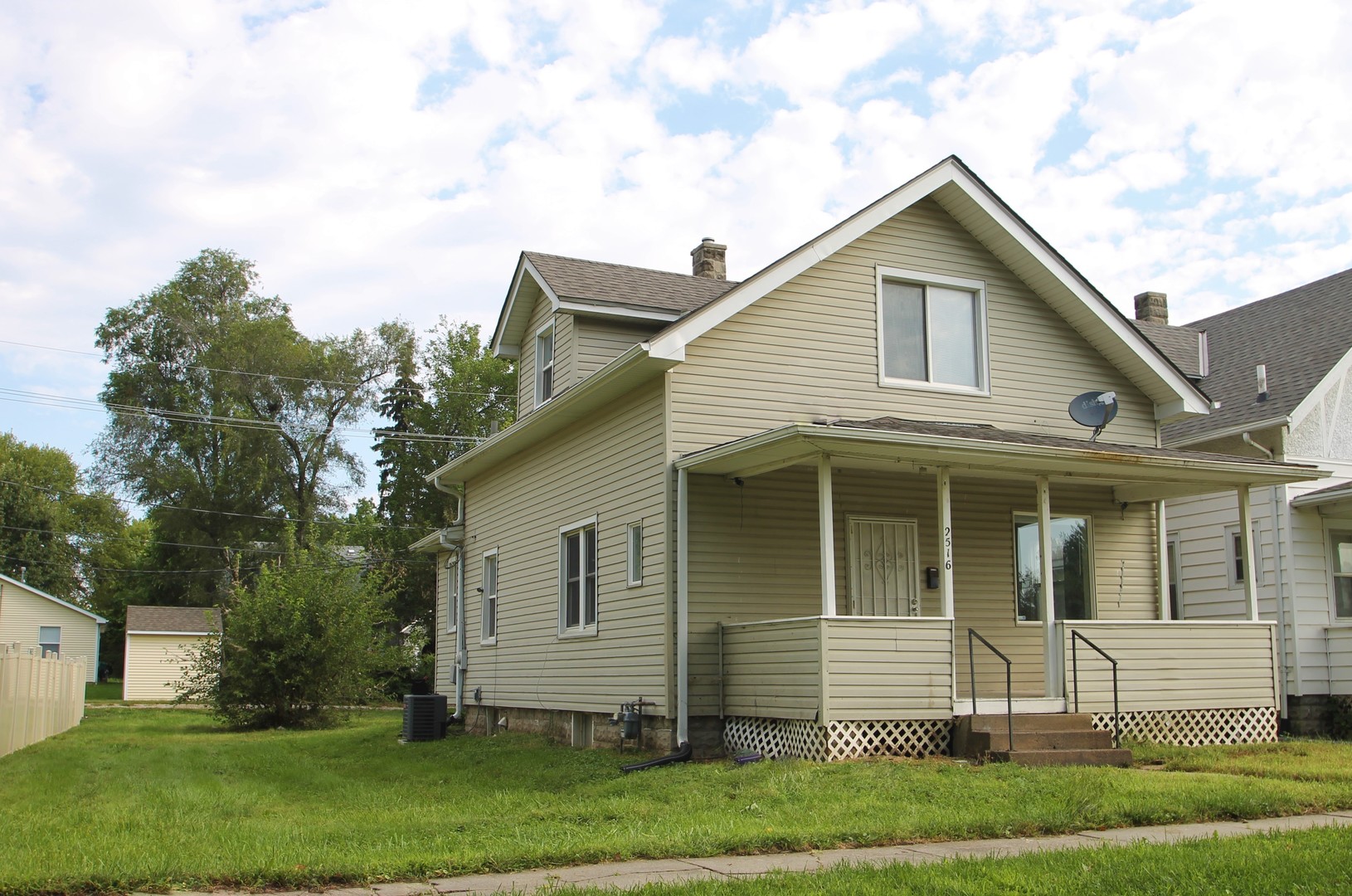Omaha House: 2516 Corby Street