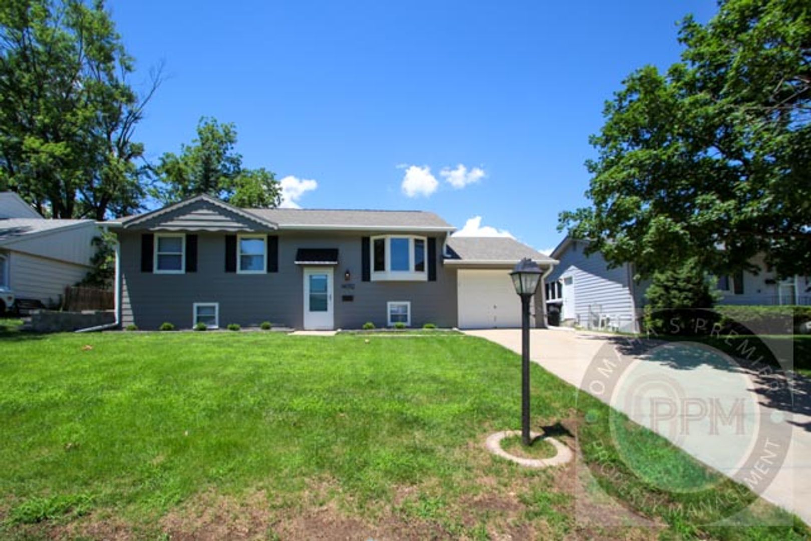 Omaha House: 14012 Ohern Street