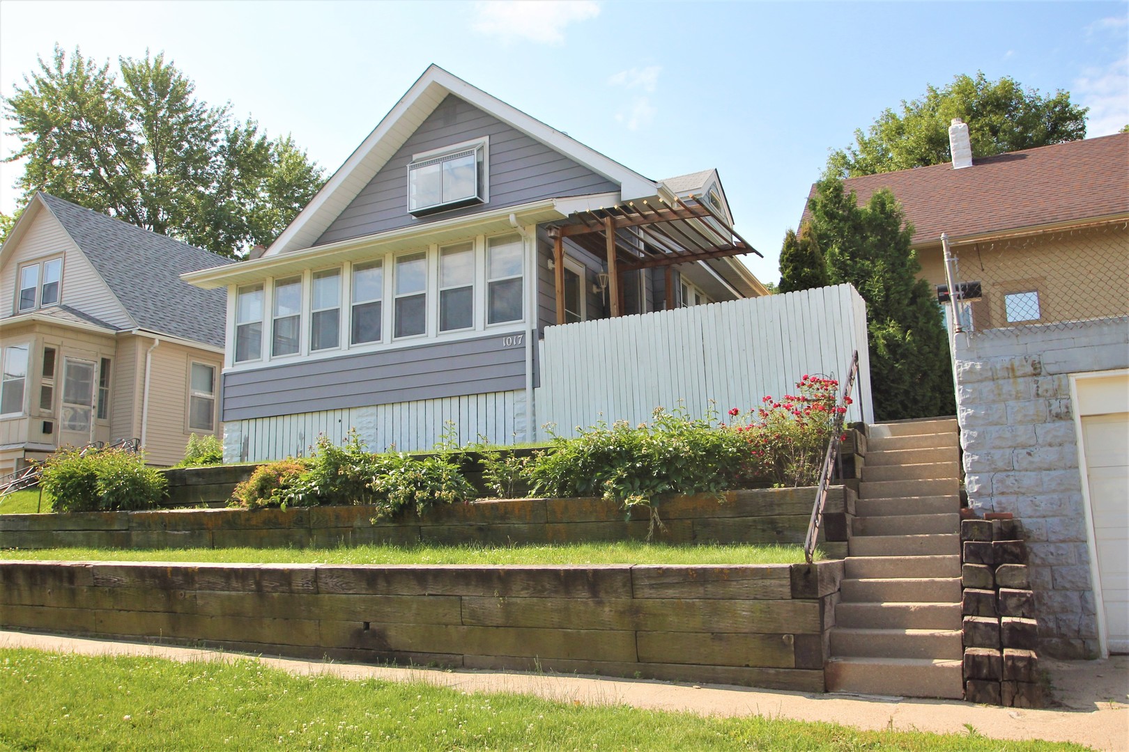 Omaha House: 1017 Arbor Street