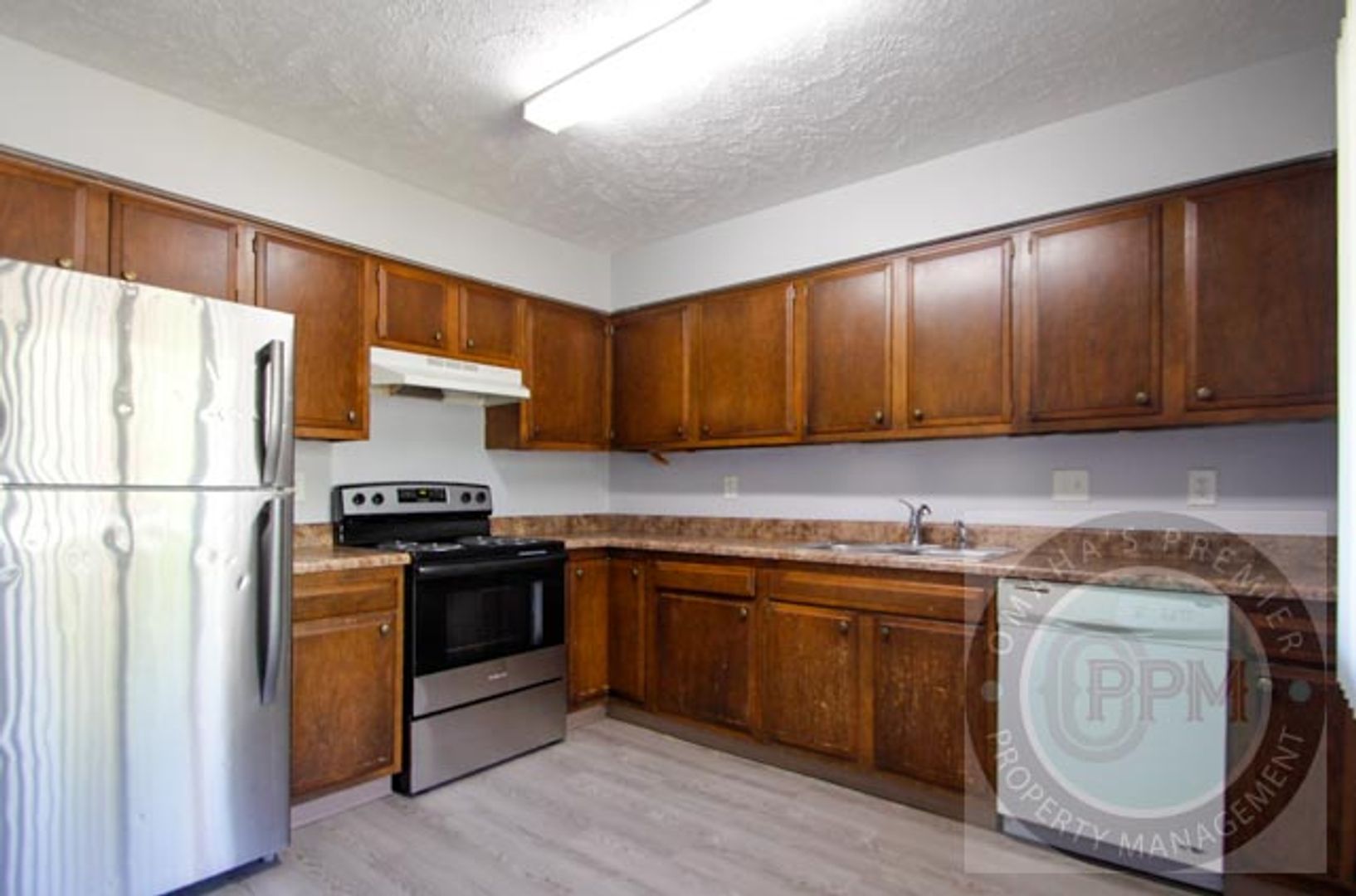 Omaha Apartment: 2333 Benson Gardens Bd