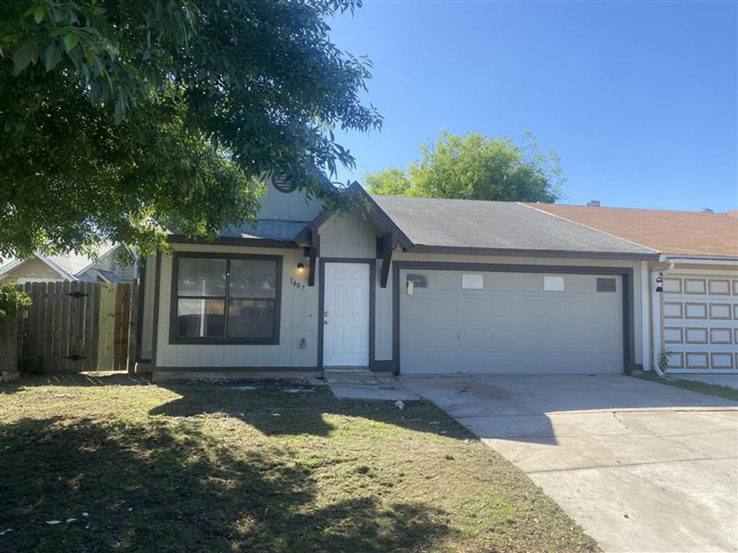 San Antonio House: 1407 Churing