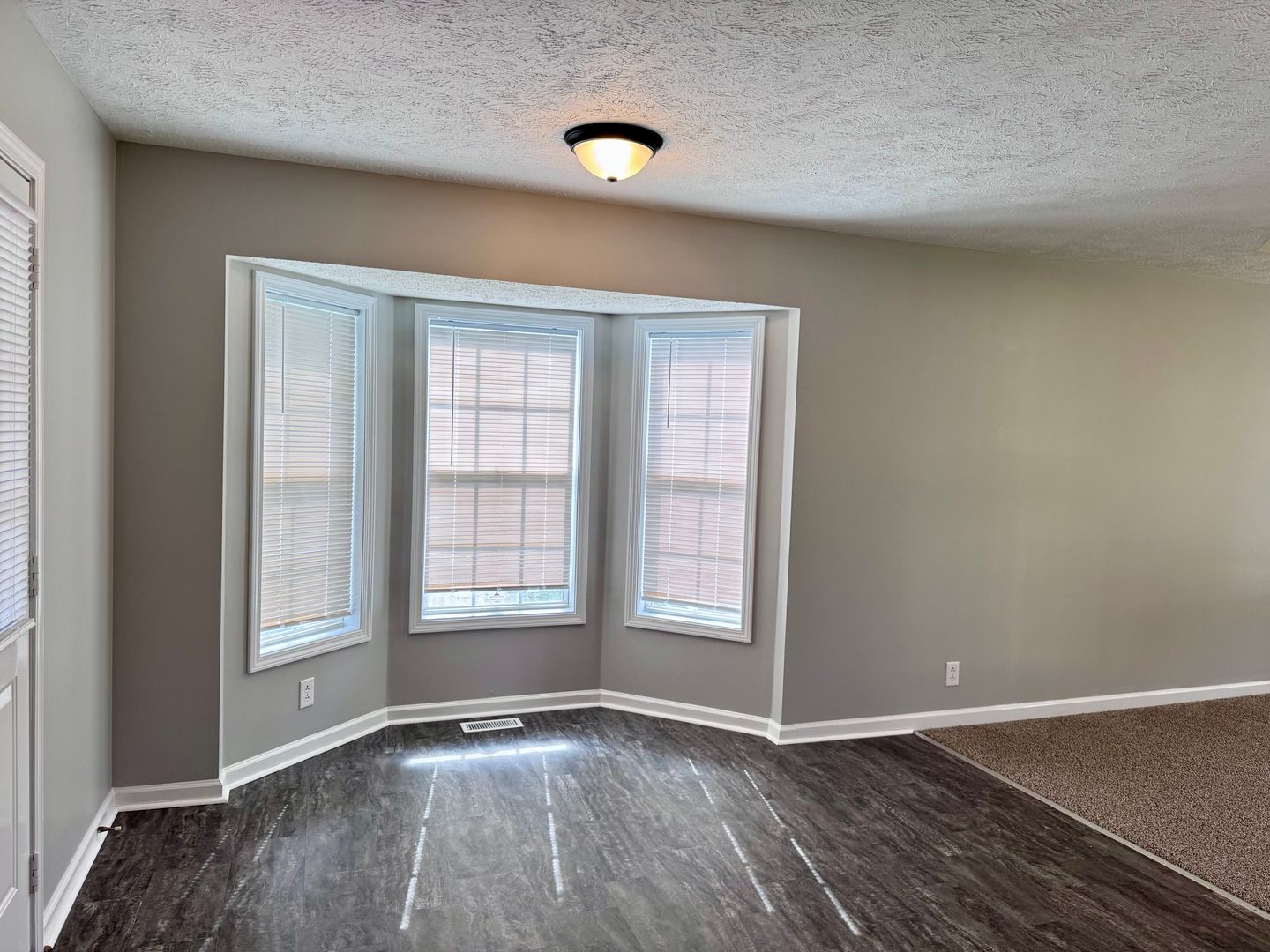 357 Treeland Dr 6 of 12