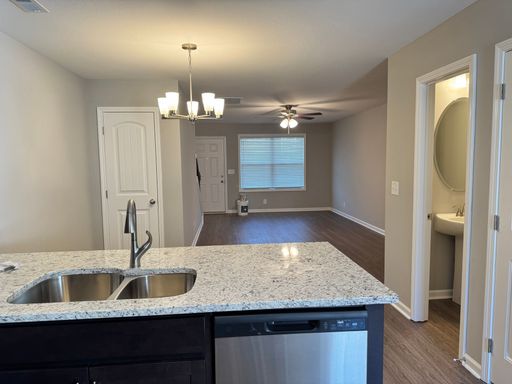Listing photo thumbnail