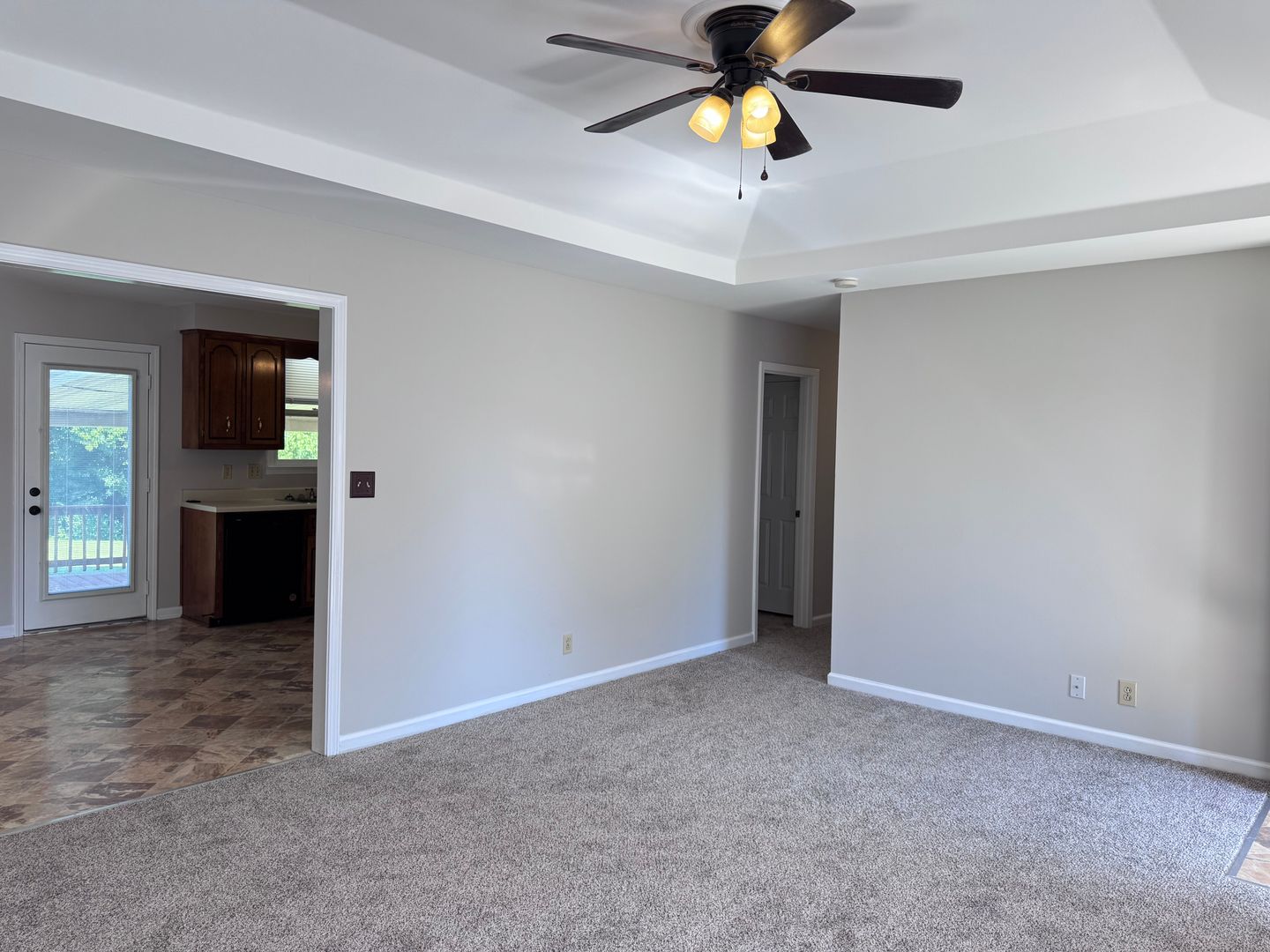 438 Kelsey Drive 3 of 12