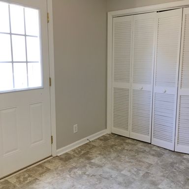 Listing photo thumbnail