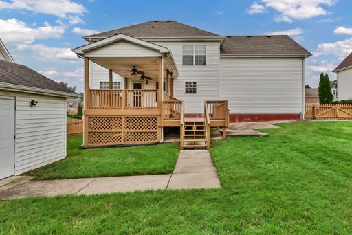 Listing photo thumbnail