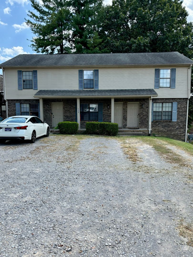 Clarksville Apartment: 540 Hietts Ln