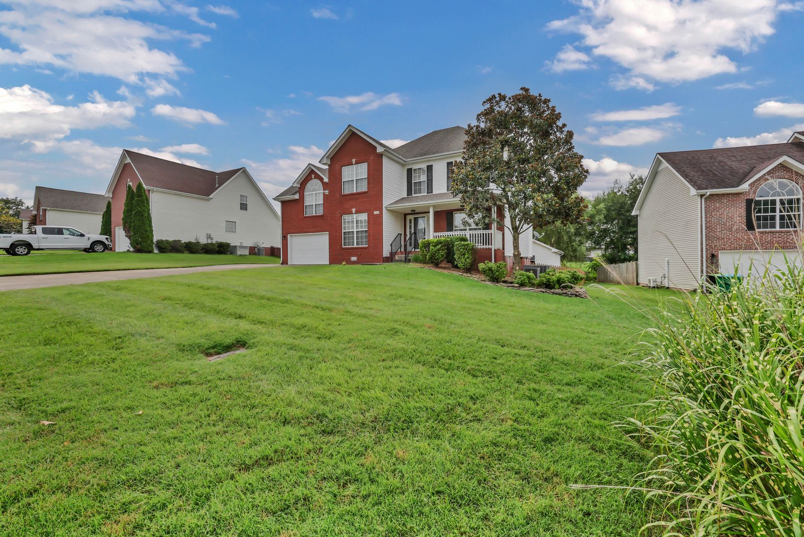 3332 Victoria Ct 5 of 12