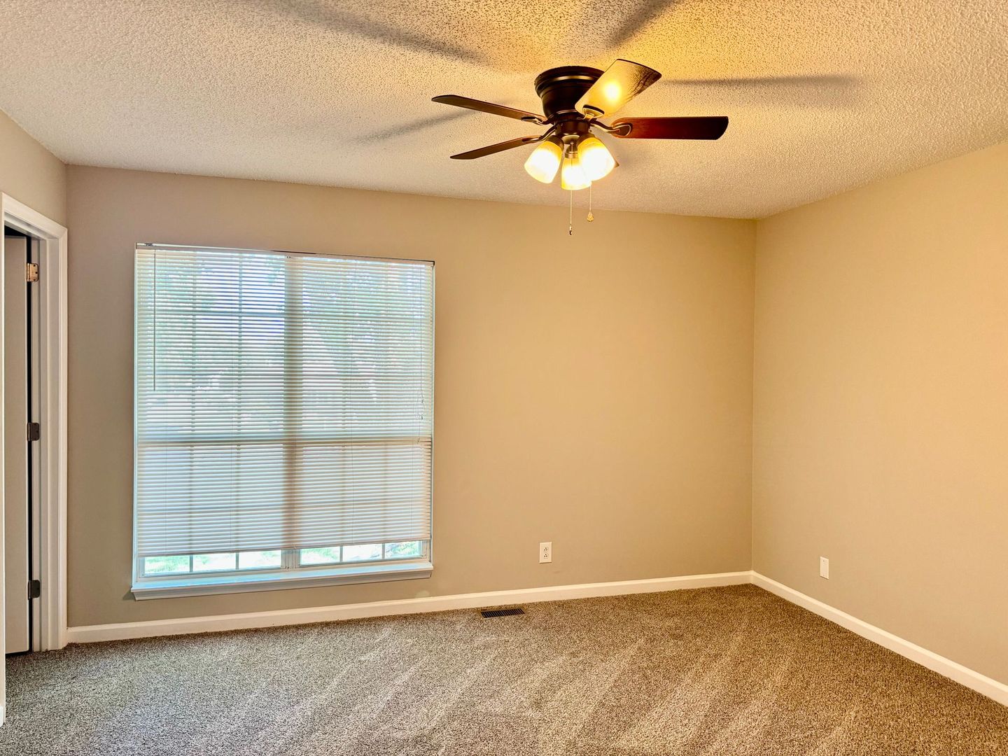 69 Grassmire Dr 9 of 21
