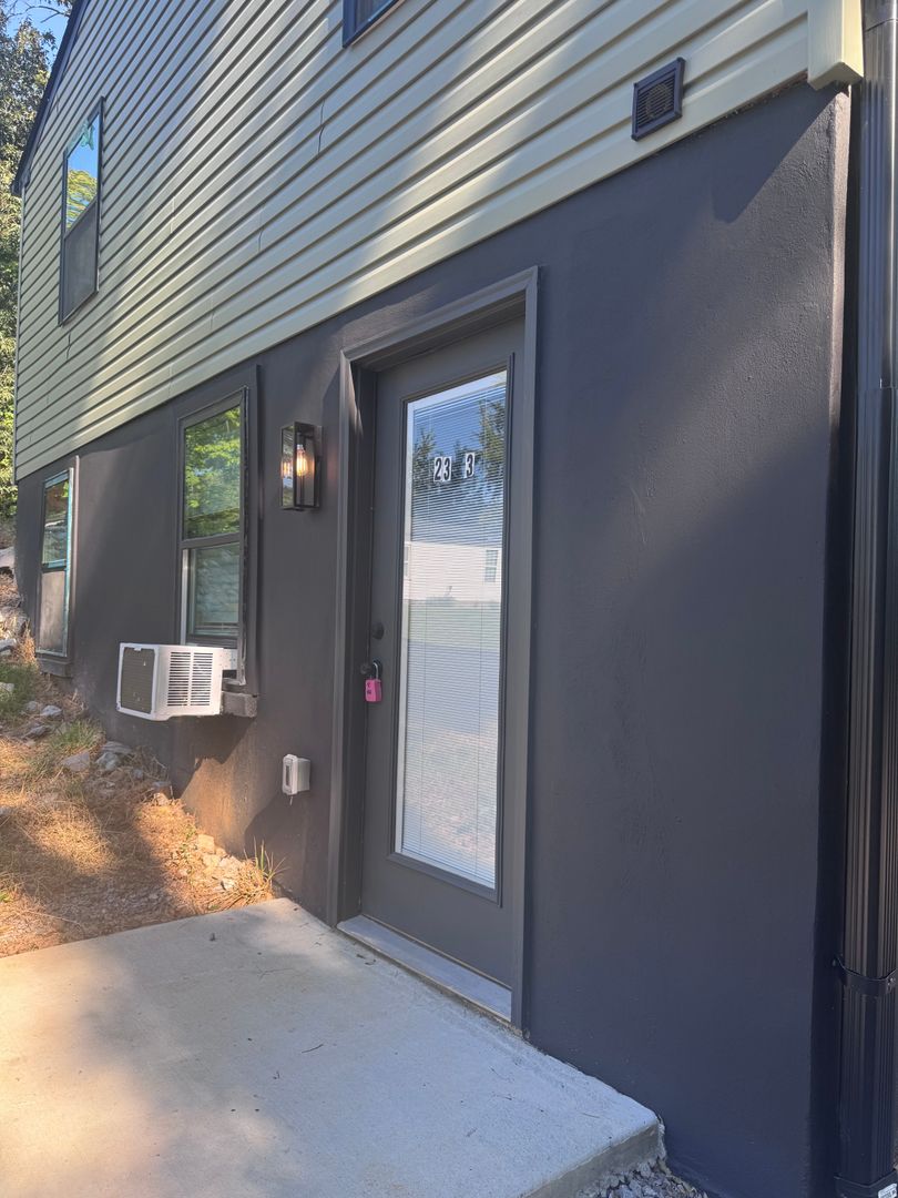 Clarksville Apartment: 23 Proctor Dr