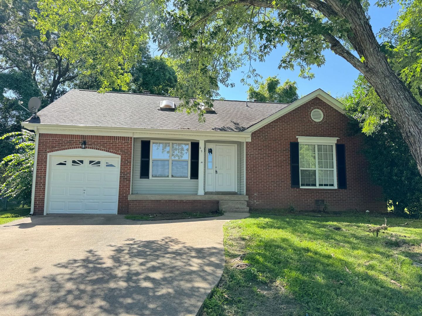 69 Grassmire Dr 2 of 8