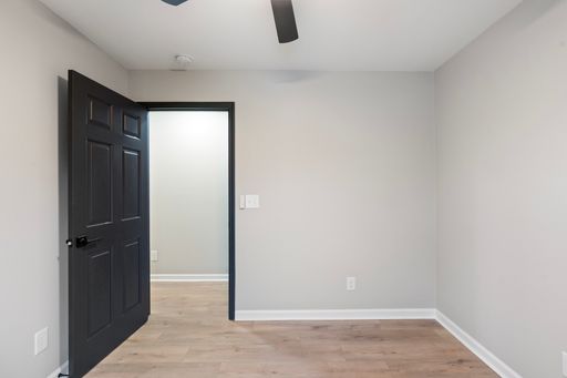 Listing photo thumbnail