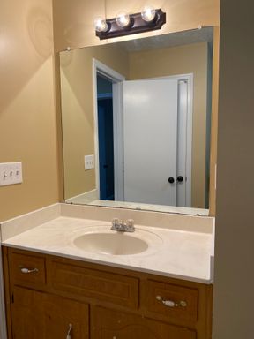 Listing photo thumbnail