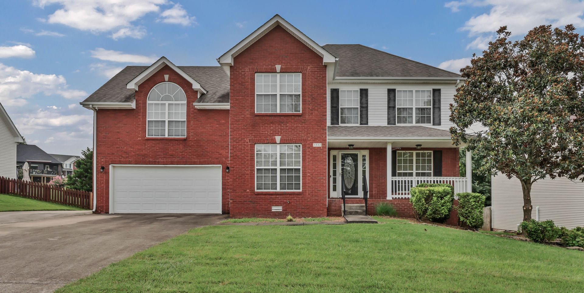 Clarksville House: 3332 Victoria Ct