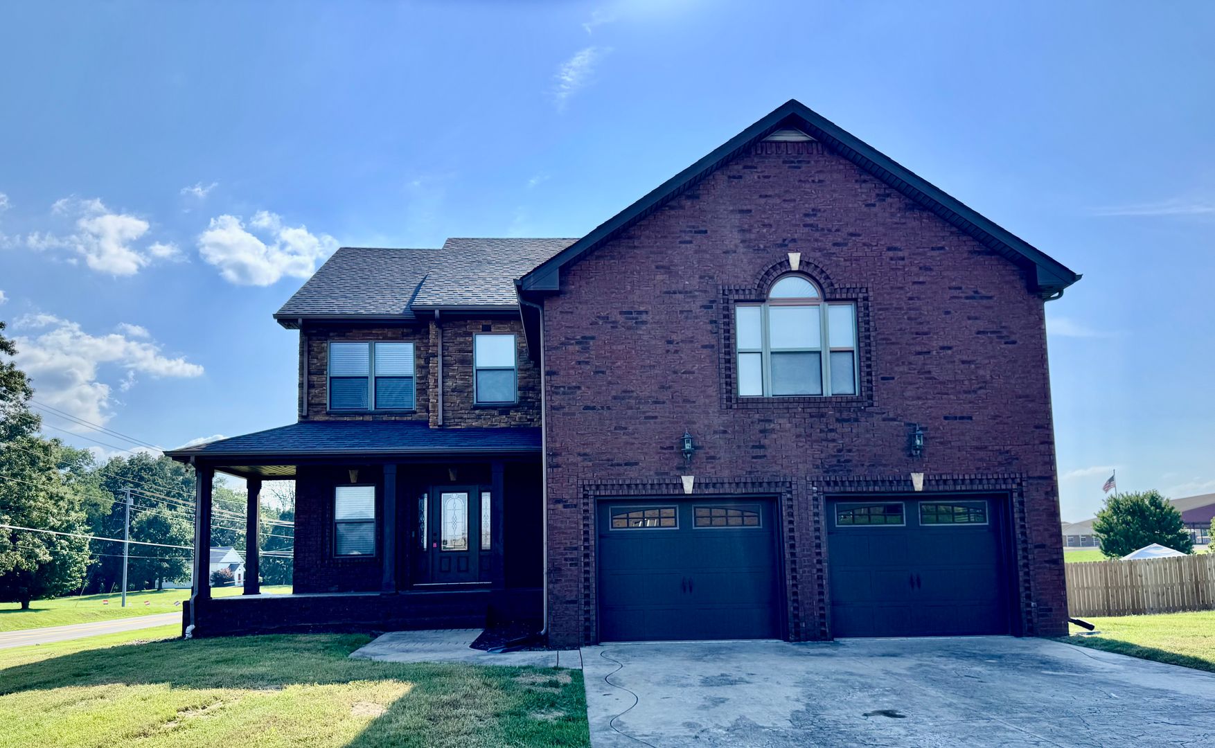 Clarksville House: 1500 Pressler Way
