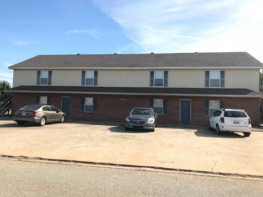 Clarksville Apartment: 3895 Northeast Dr