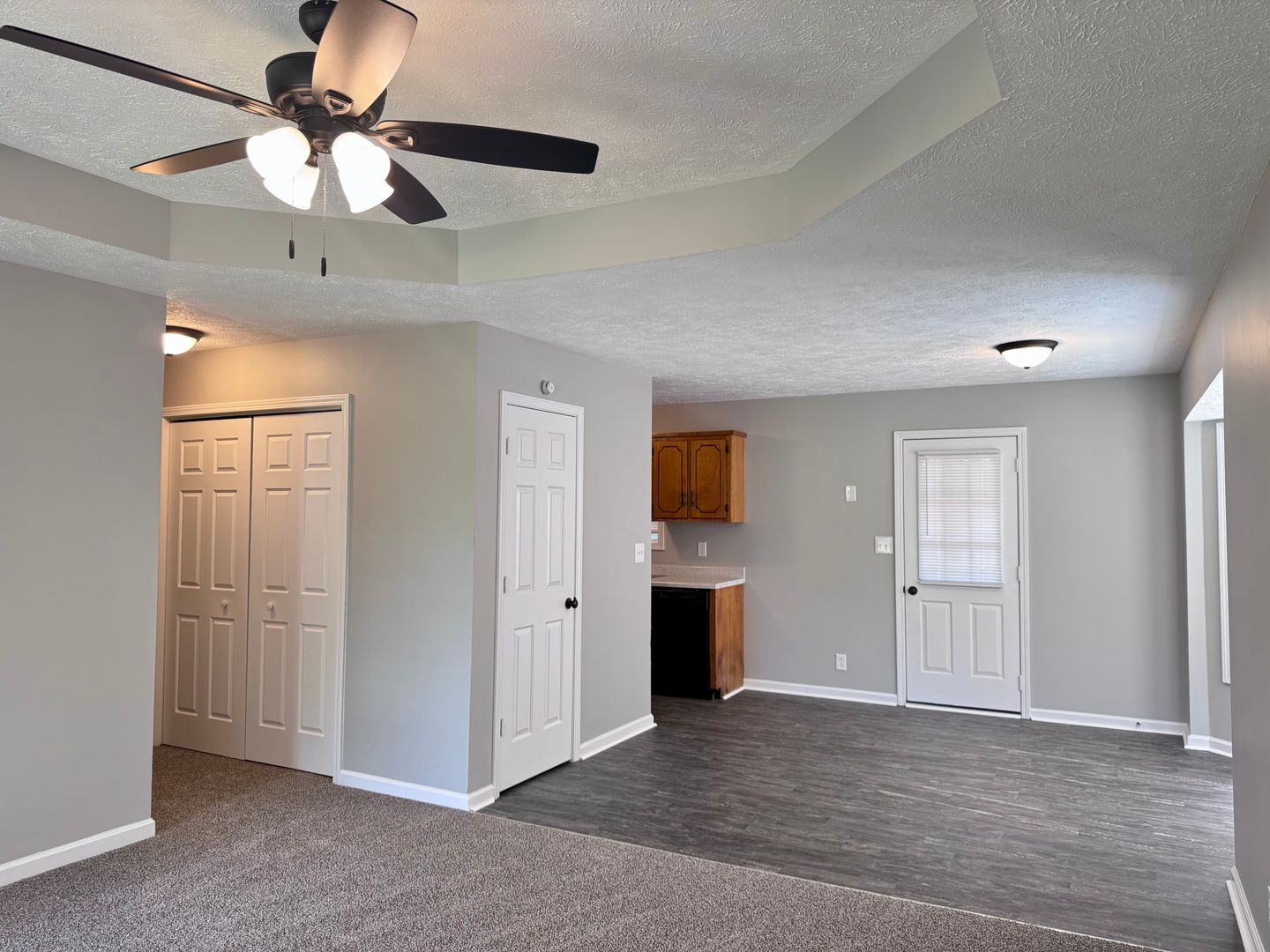357 Treeland Dr 4 of 12