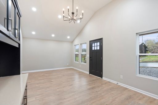 Listing photo thumbnail